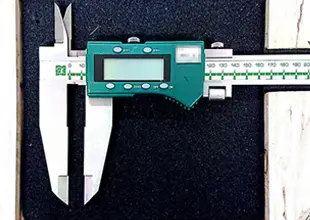 デジタルノギス​